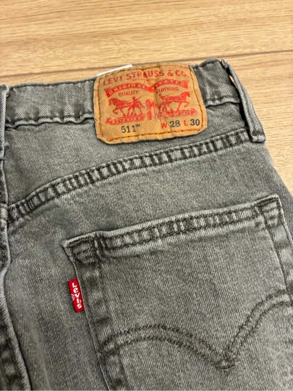 Levi’s Men’s 511 Slim Fit Jeans Gray Wash Size 28x30
